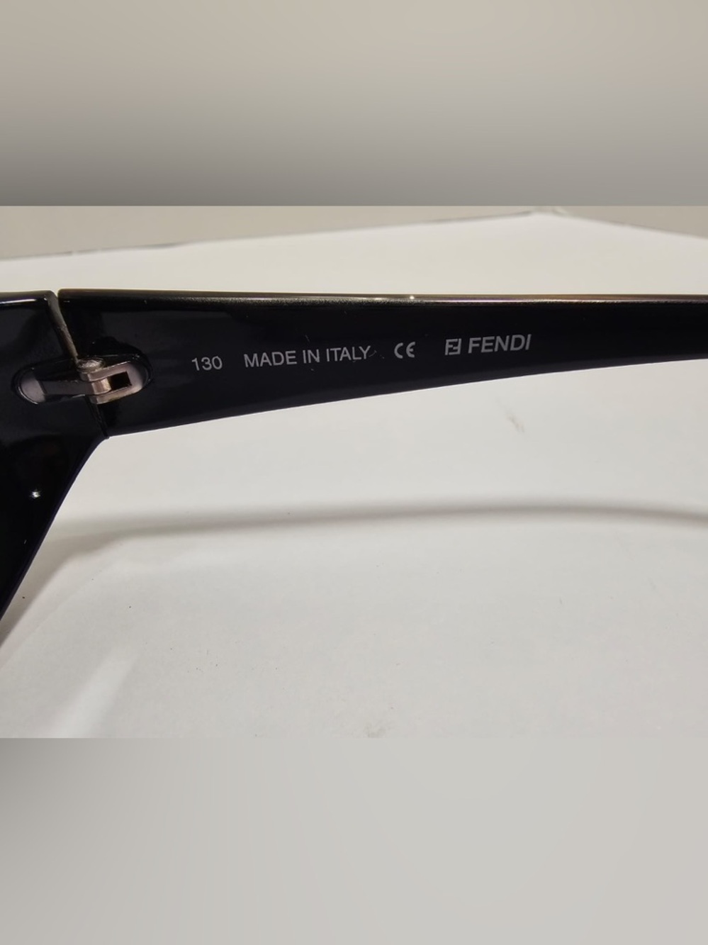 Authentic Fendi FS 217 Sunglasses Shiny Blue Made in Italy with Original Case - Picture 4 of 7